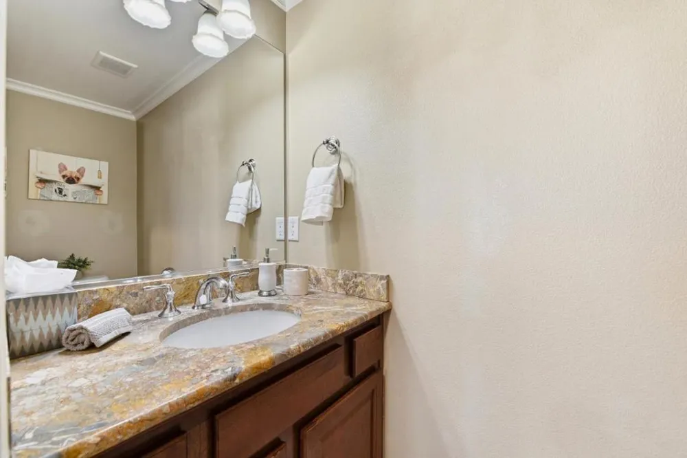 2222 Raspberry Lane Mountain View, CA 94043