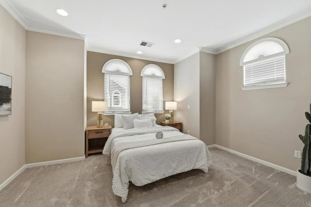 2222 Raspberry Lane Mountain View, CA 94043