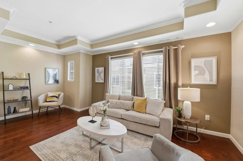 2222 Raspberry Lane Mountain View, CA 94043