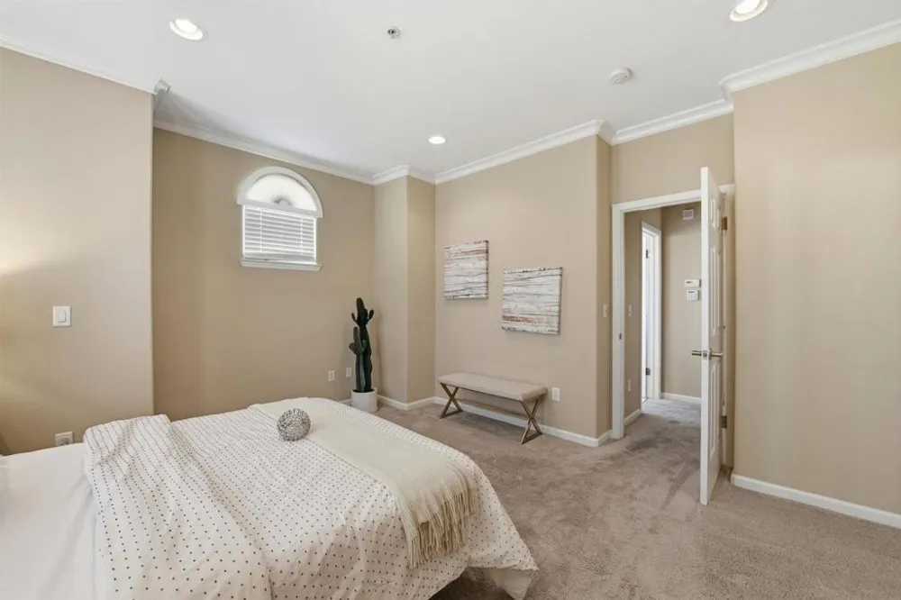 2222 Raspberry Lane Mountain View, CA 94043