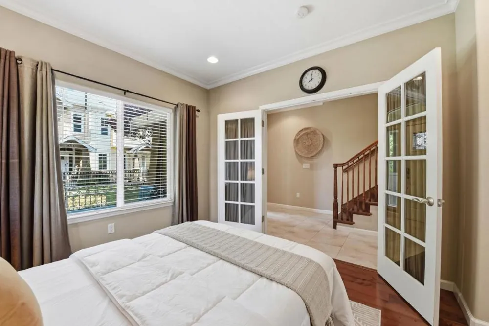 2222 Raspberry Lane Mountain View, CA 94043