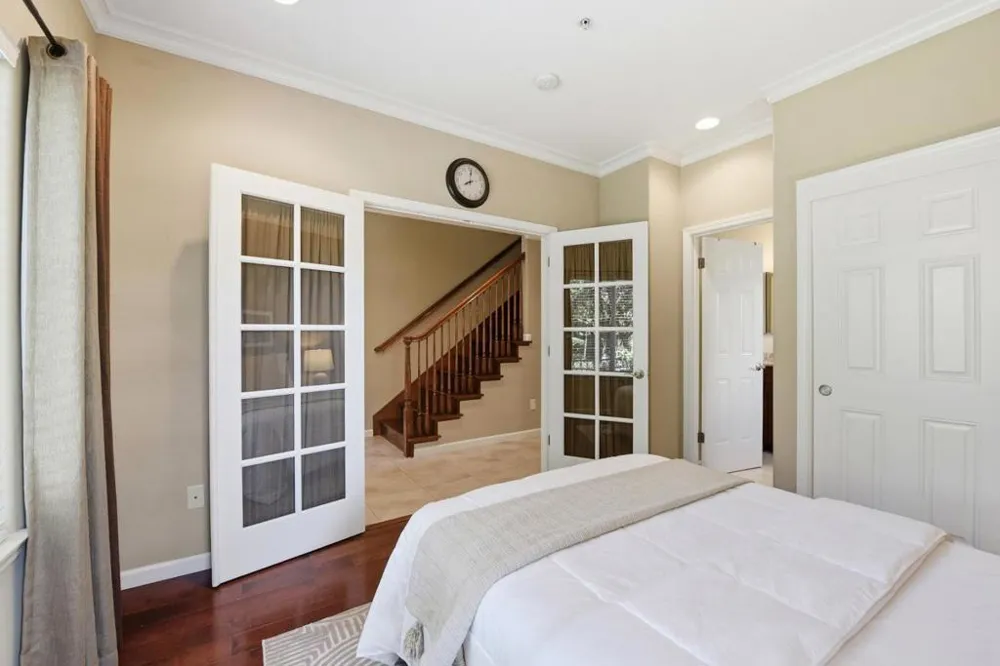 2222 Raspberry Lane Mountain View, CA 94043