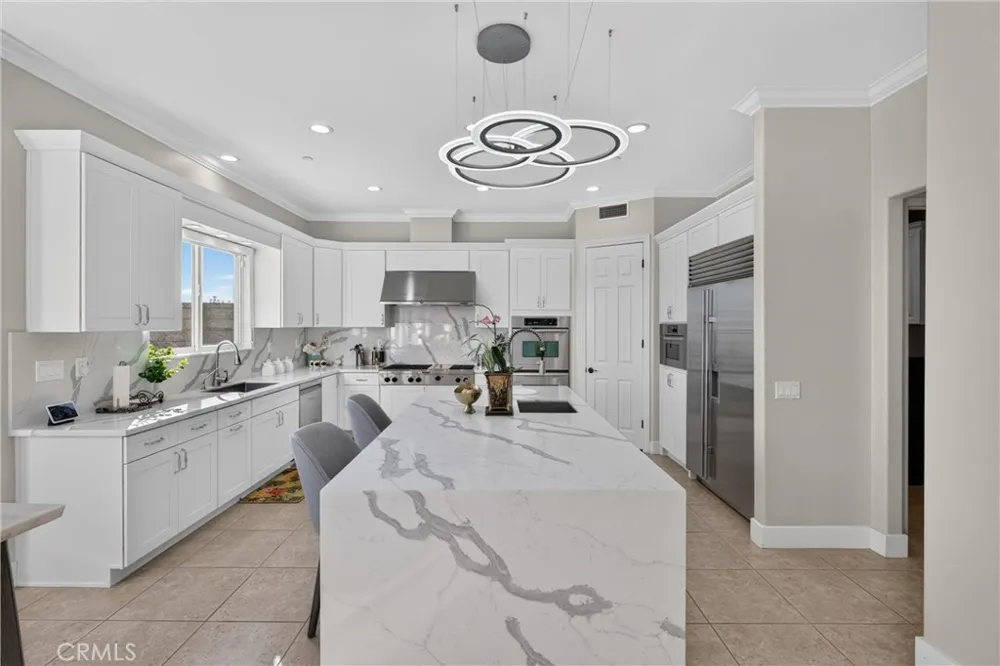 18742 Turfway Park Yorba Linda, CA 92886
