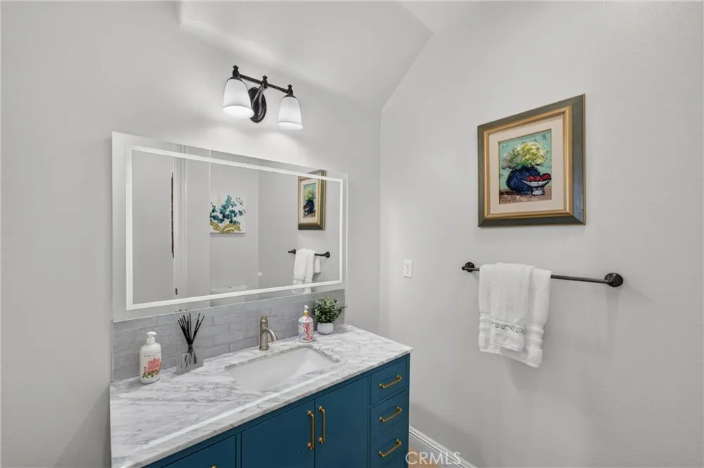 18742 Turfway Park Yorba Linda, CA 92886