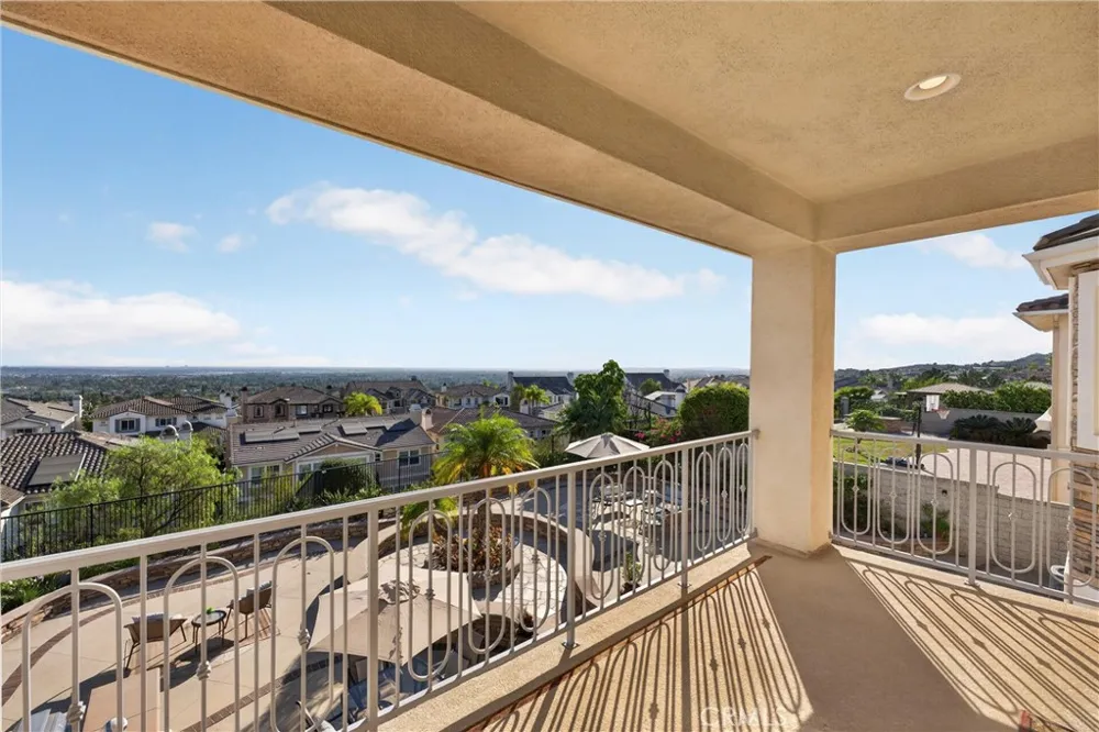 18742 Turfway Park Yorba Linda, CA 92886