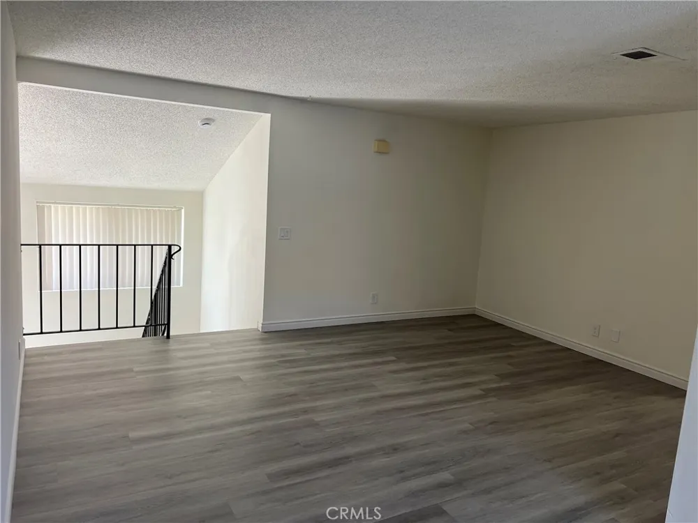 221 Grayson Way #D Upland, CA 91786