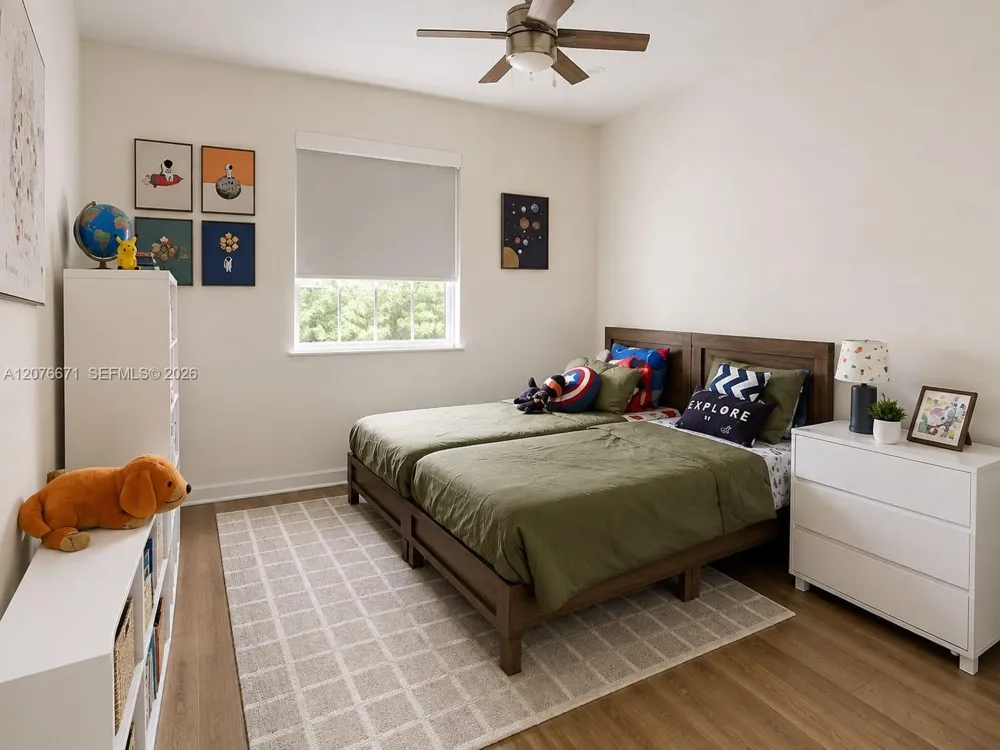 12991 SW 135th Ter Miami, FL 33186