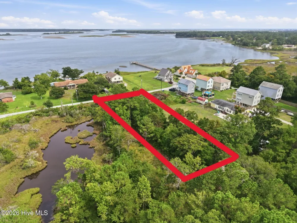 657 Canady Road Sneads Ferry, NC 28460