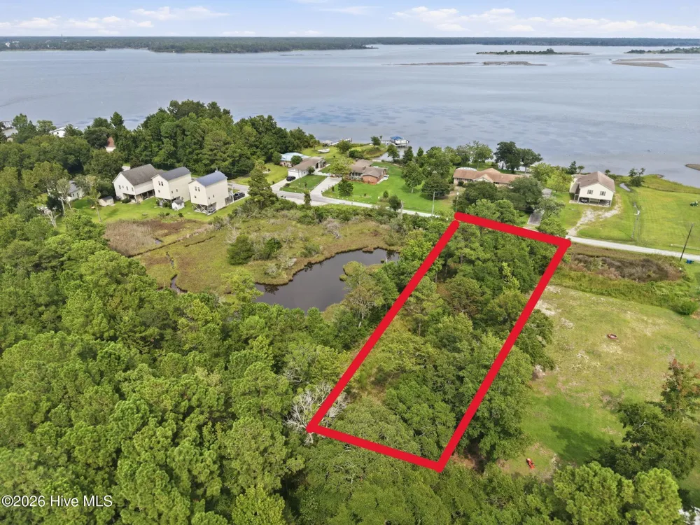 657 Canady Road Sneads Ferry, NC 28460
