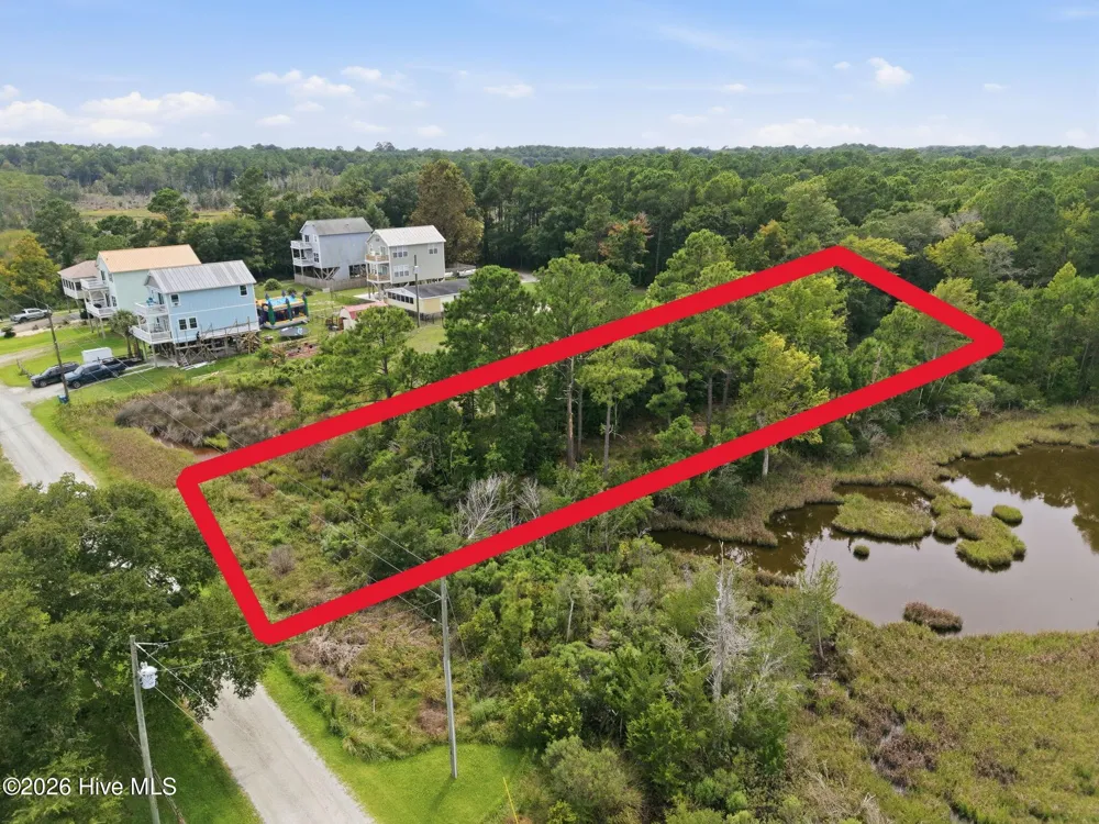 657 Canady Road Sneads Ferry, NC 28460