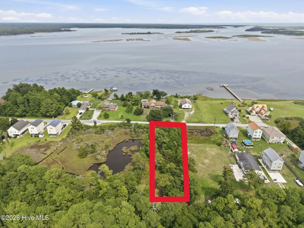 657 Canady Road Sneads Ferry, NC 28460