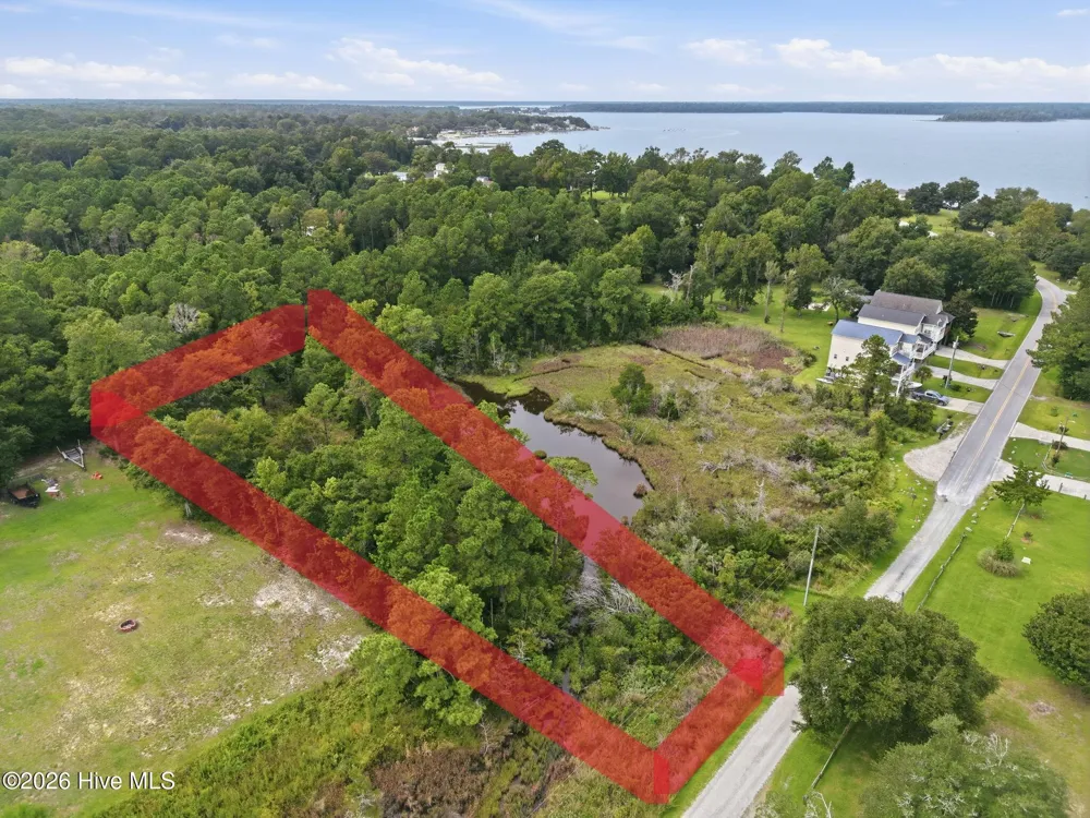 657 Canady Road Sneads Ferry, NC 28460