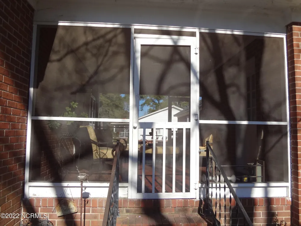 3004 S Elm Street Greenville, NC 27858
