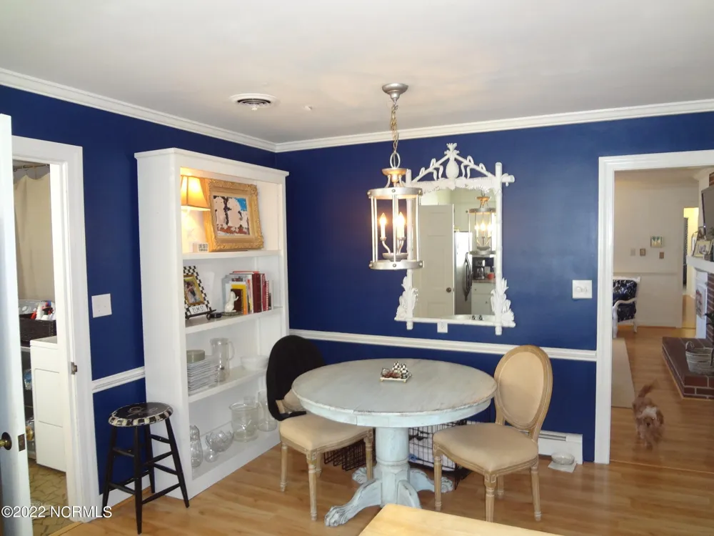3004 S Elm Street Greenville, NC 27858