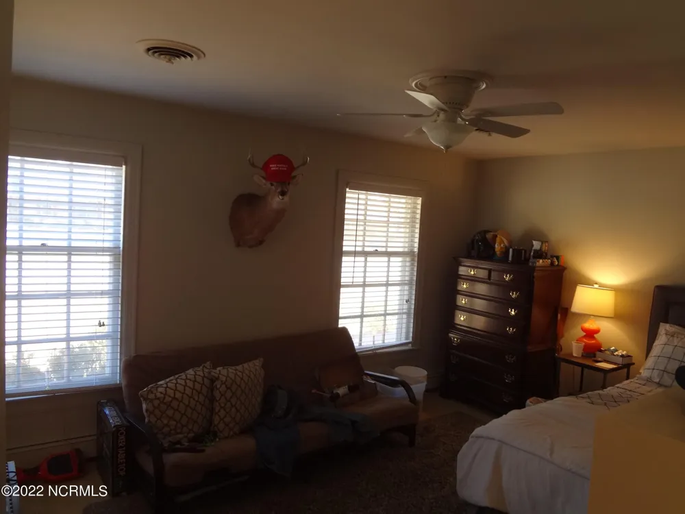 3004 S Elm Street Greenville, NC 27858