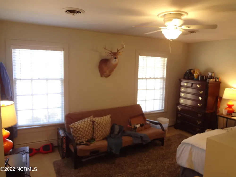 3004 S Elm Street Greenville, NC 27858