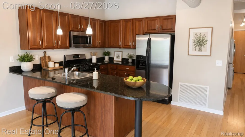 101 Curry Avenue #436 Royal Oak City, MI 48067