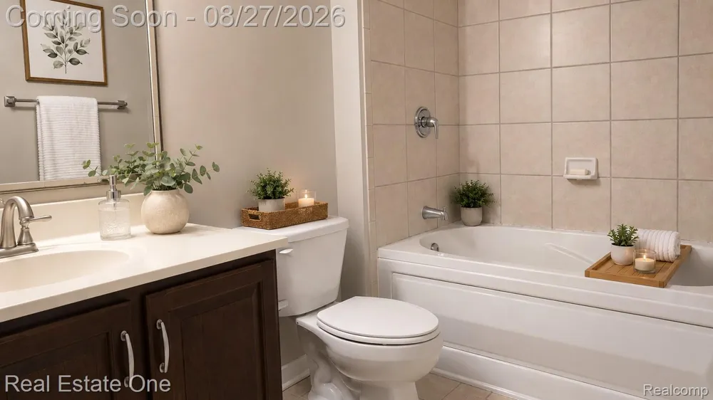 101 Curry Avenue #436 Royal Oak City, MI 48067