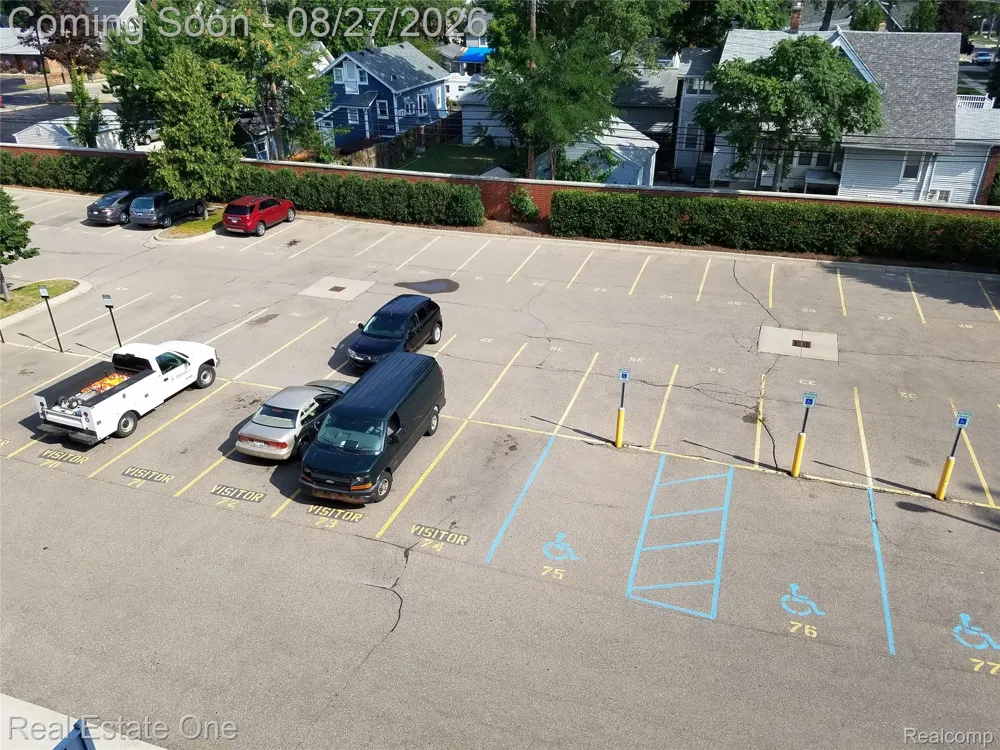 101 Curry Avenue #436 Royal Oak City, MI 48067