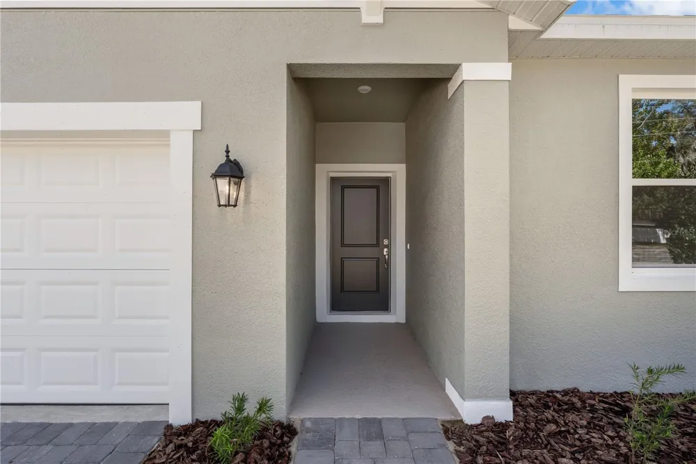 9190 HARRIS HAWK DRIVE Leesburg, FL 34788