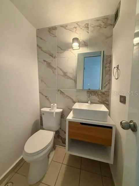 Cond. Camelot 842 #3601 San Juan, PR 00926