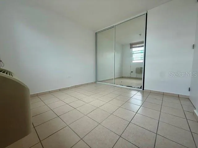 Cond. Camelot 842 #3601 San Juan, PR 00926