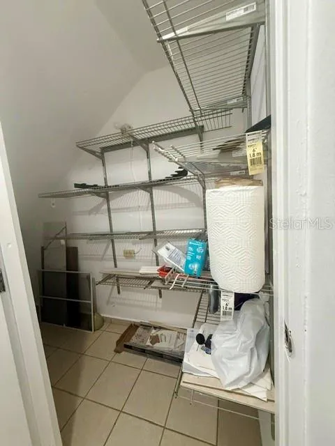 Cond. Camelot 842 #3601 San Juan, PR 00926