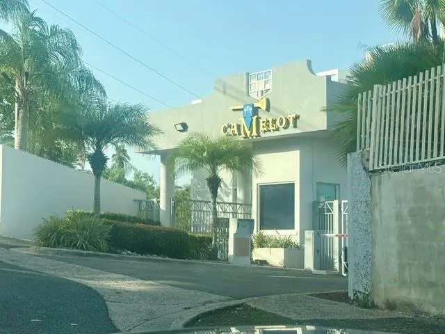 Cond. Camelot 842 #3601 San Juan, PR 00926
