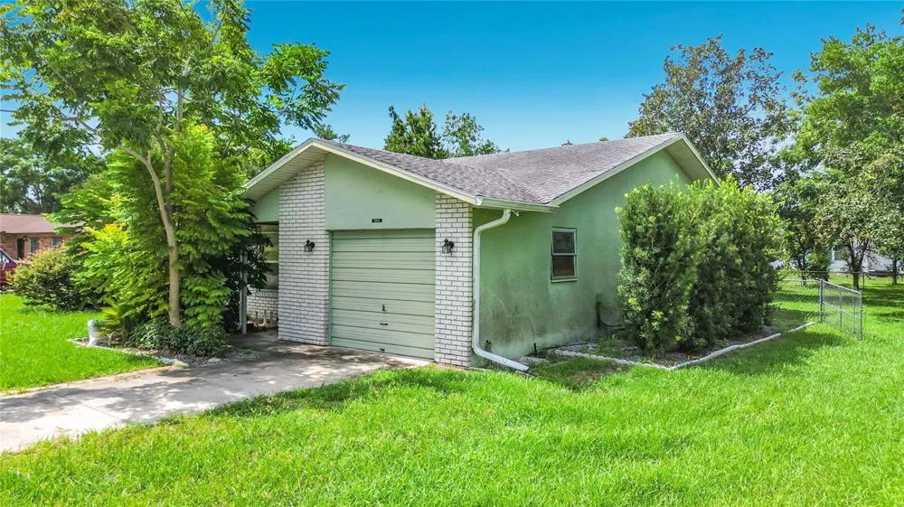 9320 SE MARICAMP ROAD ocala, FL 34472