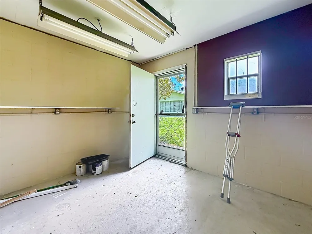 9320 SE MARICAMP ROAD ocala, FL 34472