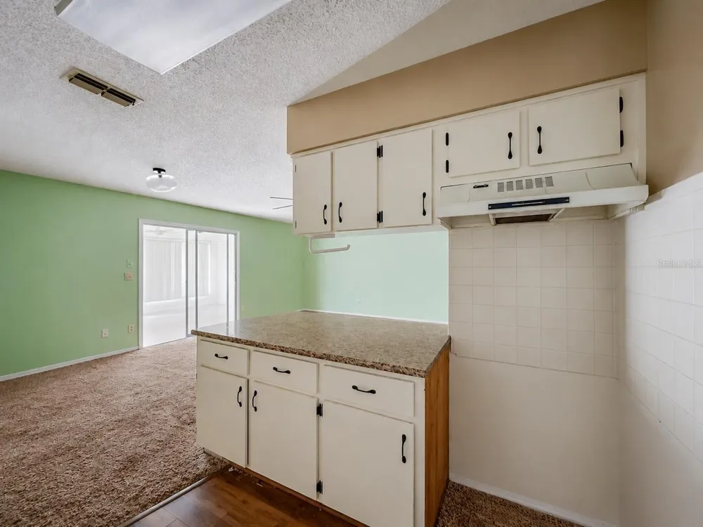 9320 SE MARICAMP ROAD ocala, FL 34472