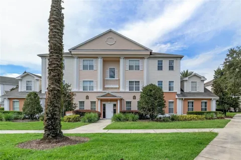 1598 HERITAGE CROSSING COURT #102