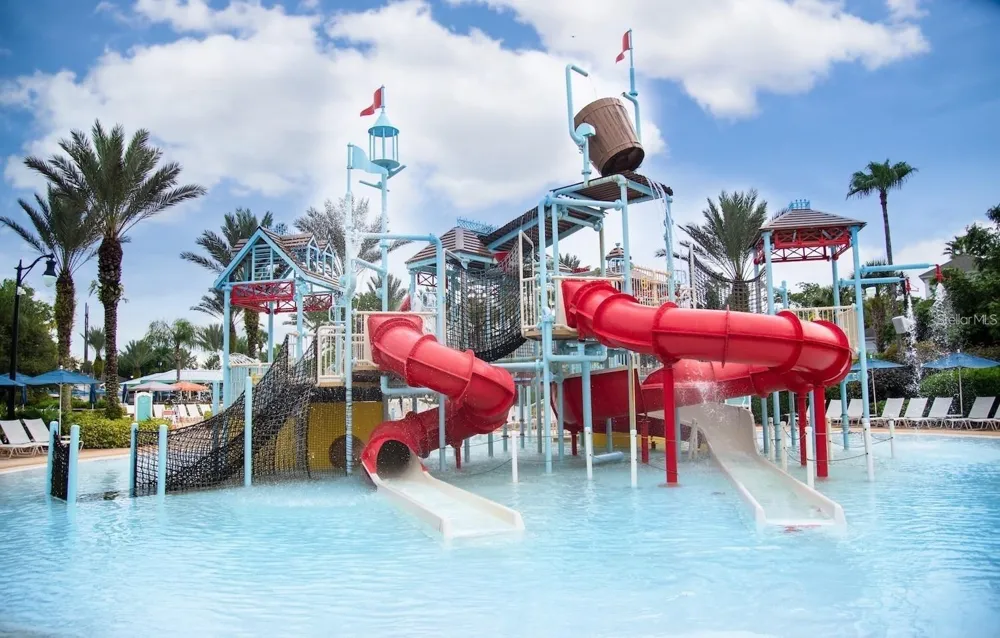 1598 HERITAGE CROSSING COURT #102 Kissimmee, FL 34747