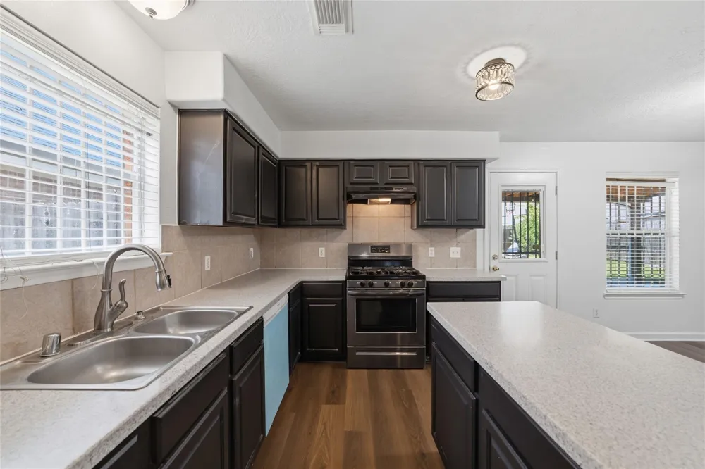 7110 Favian Court Houston, TX 77083