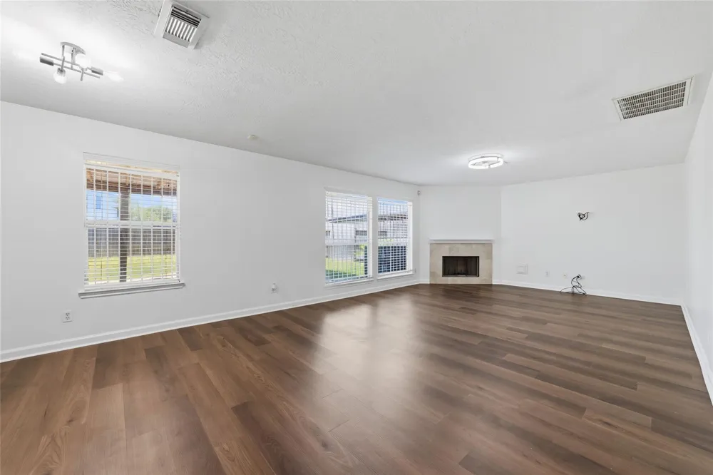 7110 Favian Court Houston, TX 77083