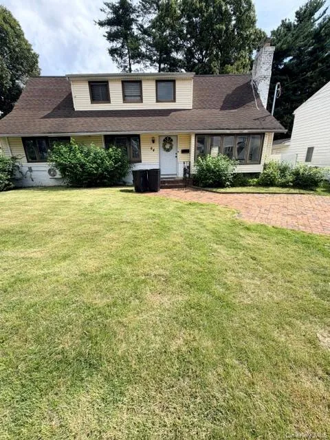 64 Lynwood Drive Valley Stream, NY 11580