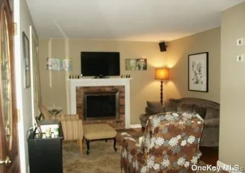 15 Garfield Street Northport, NY 11768