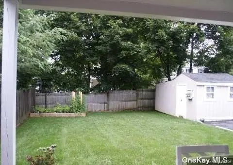 15 Garfield Street Northport, NY 11768