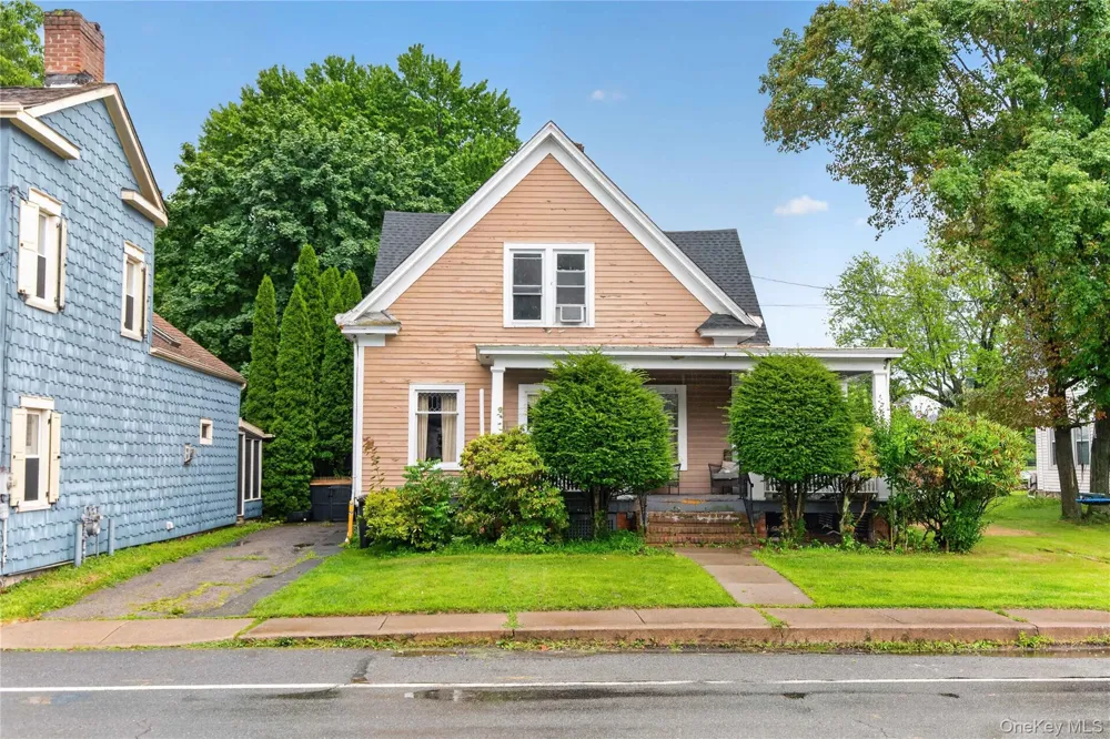 77 Union Street Montgomery, NY 12549