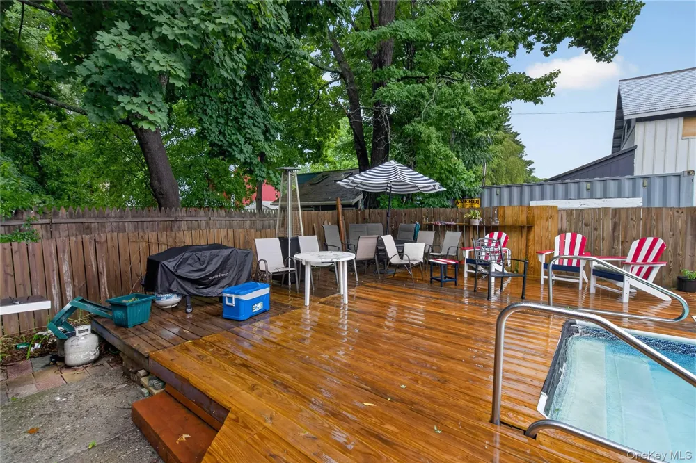 77 Union Street Montgomery, NY 12549