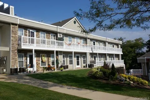 1719 Montauk Highway #1719