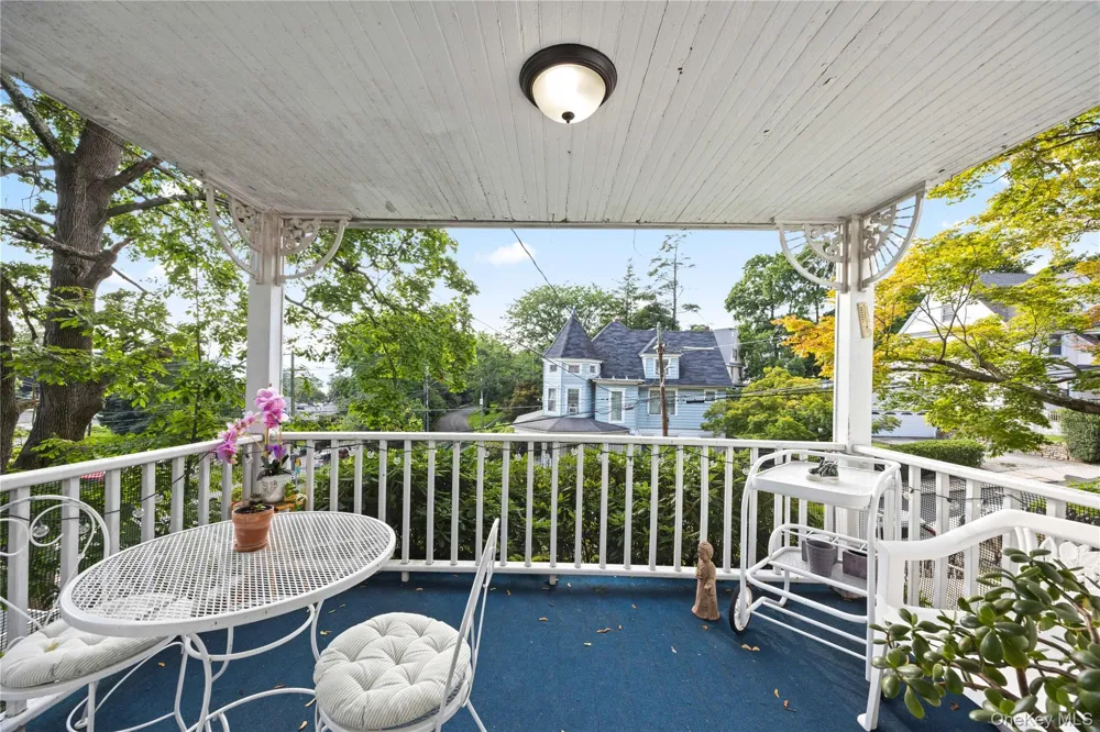 6 Arden Place Yonkers, NY 10701
