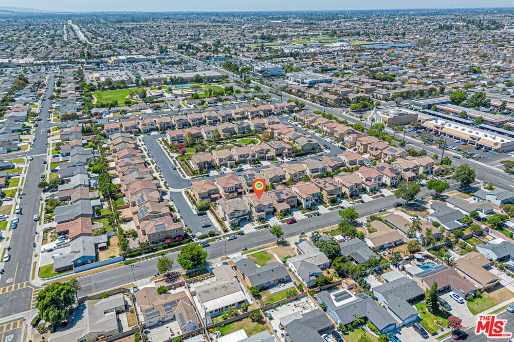 10091 Bernadette Avenue Buena Park, CA 90620