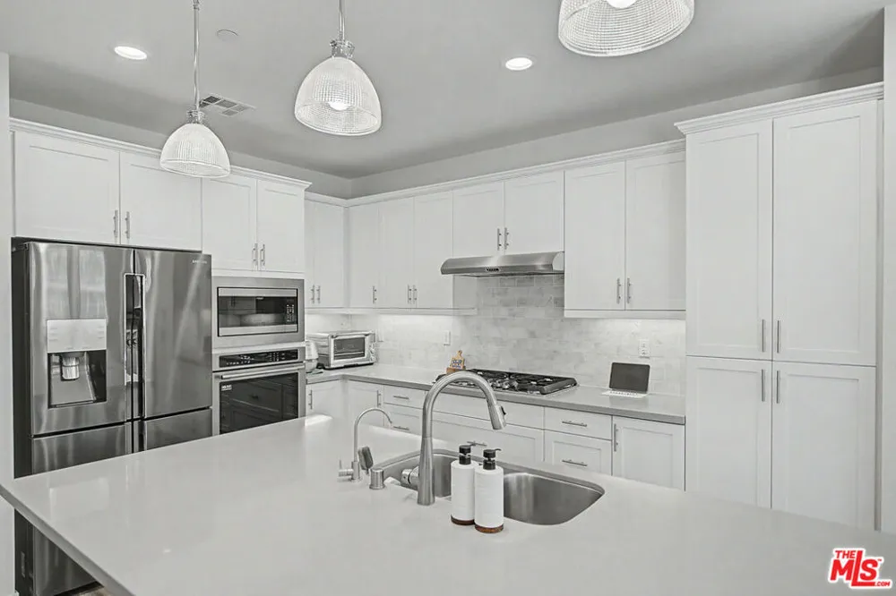 10091 Bernadette Avenue Buena Park, CA 90620