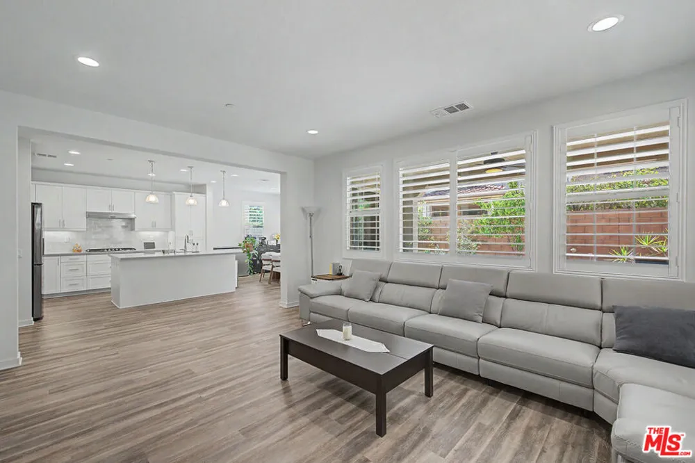 10091 Bernadette Avenue Buena Park, CA 90620