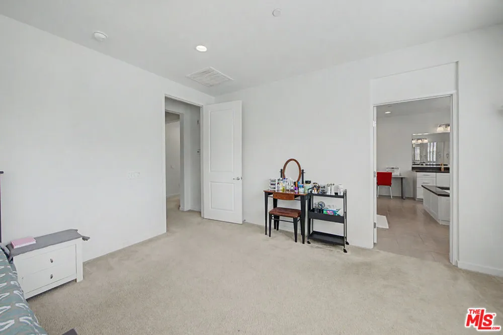10091 Bernadette Avenue Buena Park, CA 90620