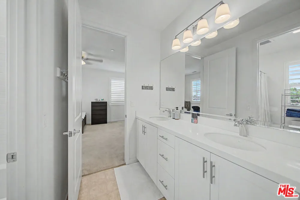 10091 Bernadette Avenue Buena Park, CA 90620