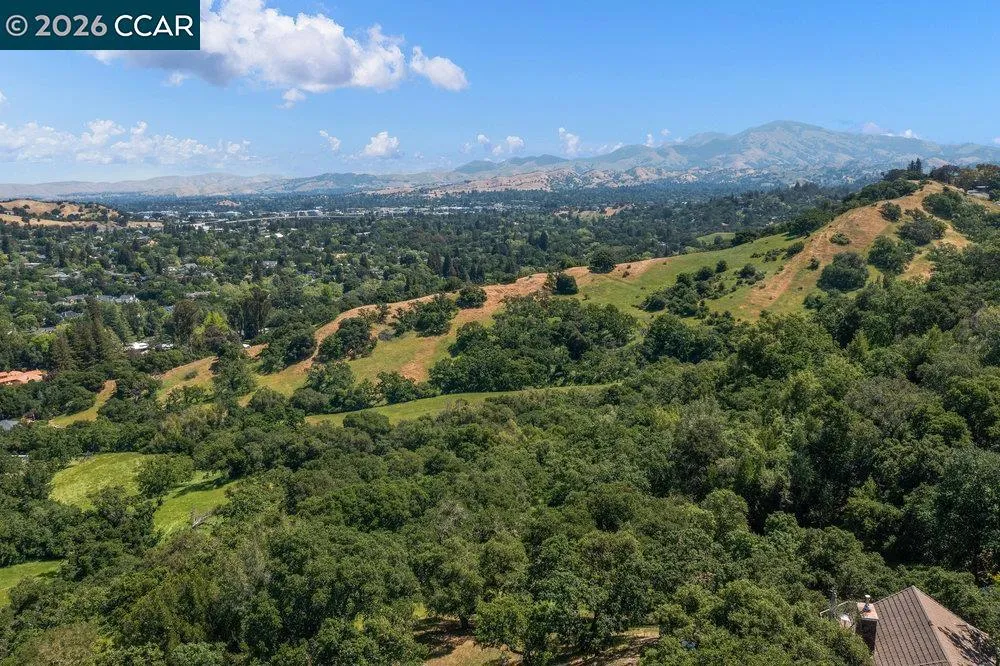 18 Diablo Oaks Way Lafayette, CA 94549