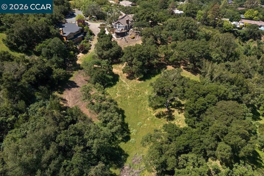 18 Diablo Oaks Way Lafayette, CA 94549