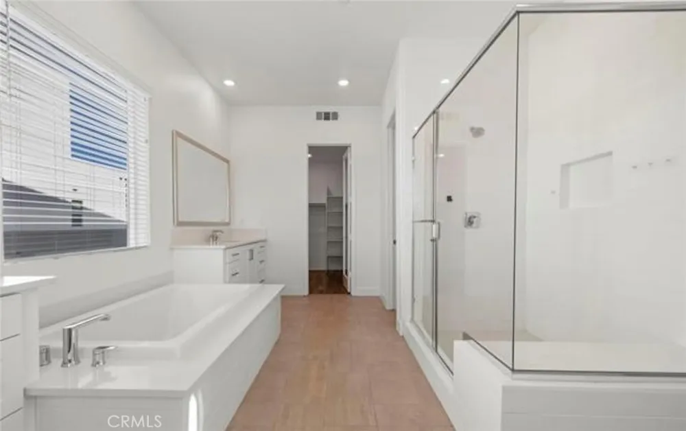 27503 Golden Currant Place Valencia, CA 91381